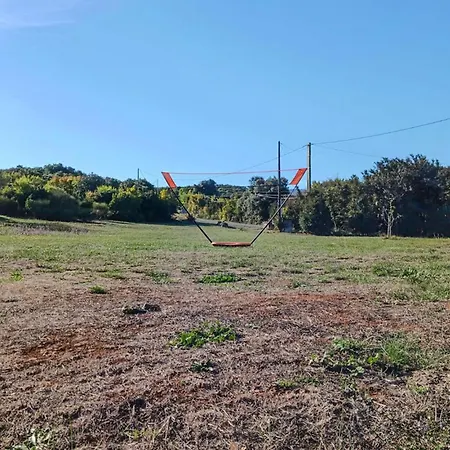 Σπίτι διακοπών 3 Bedroom In Pardailhan